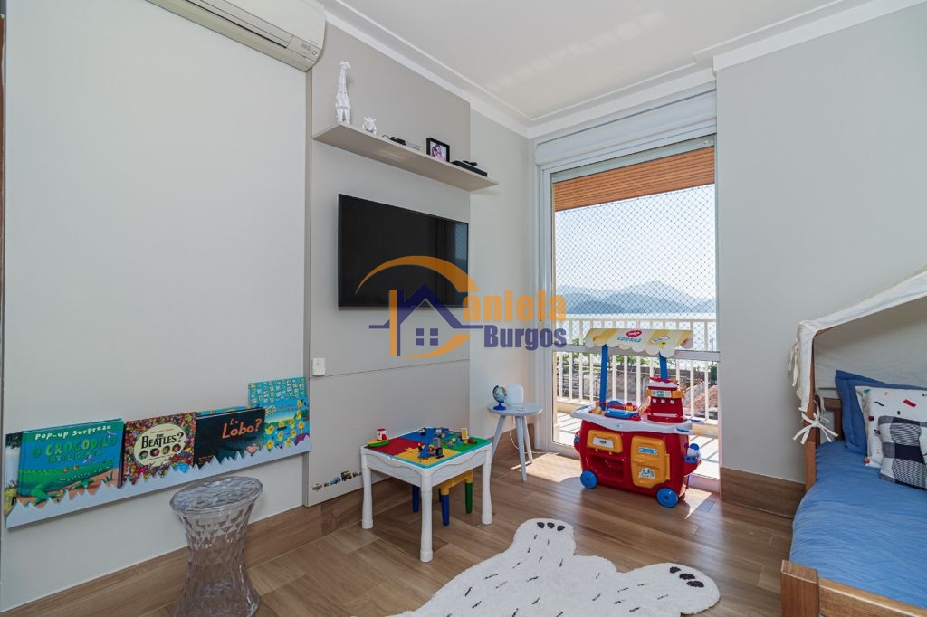 Lindo apartamento com vista para o mar