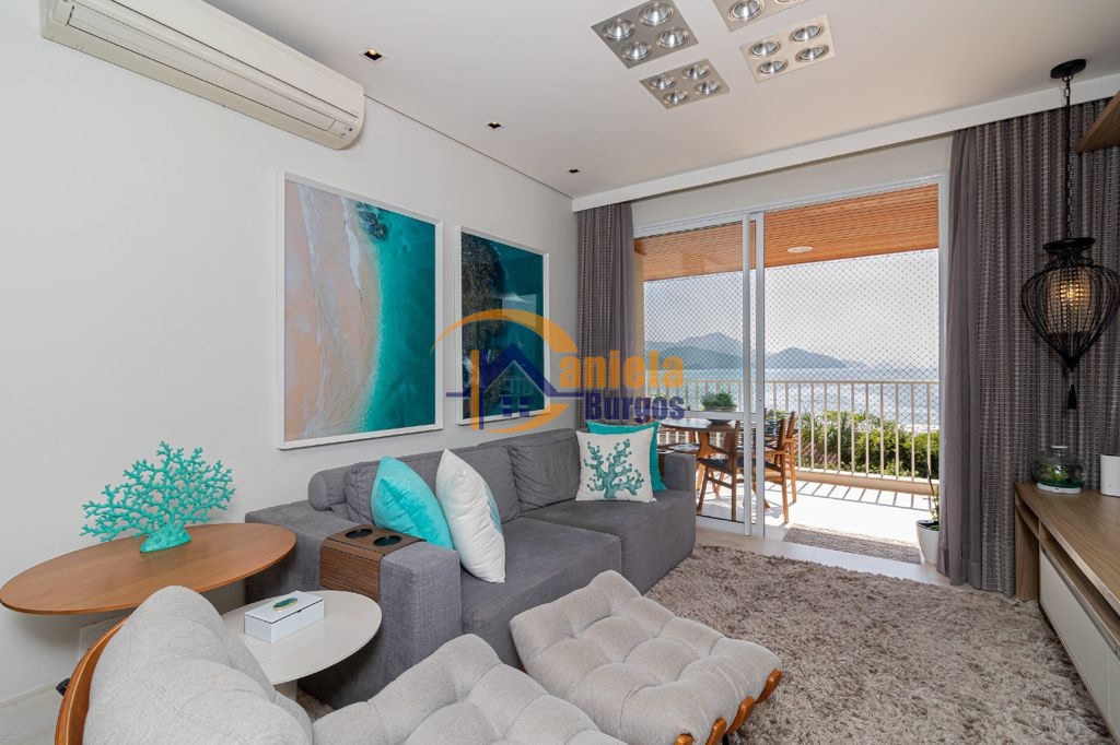Lindo apartamento com vista para o mar