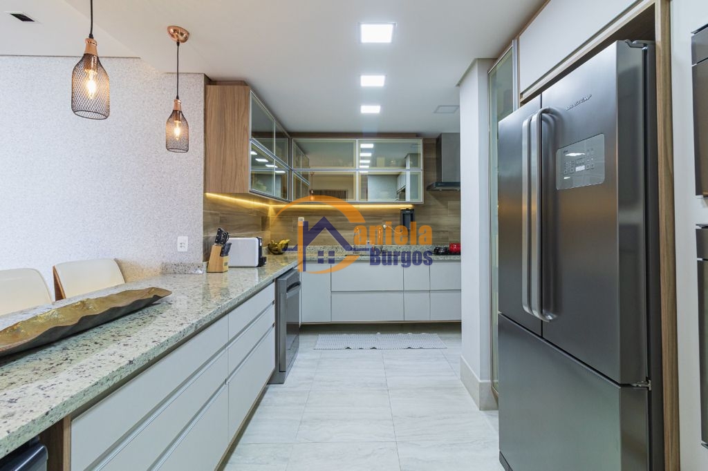 Lindo apartamento com vista para o mar