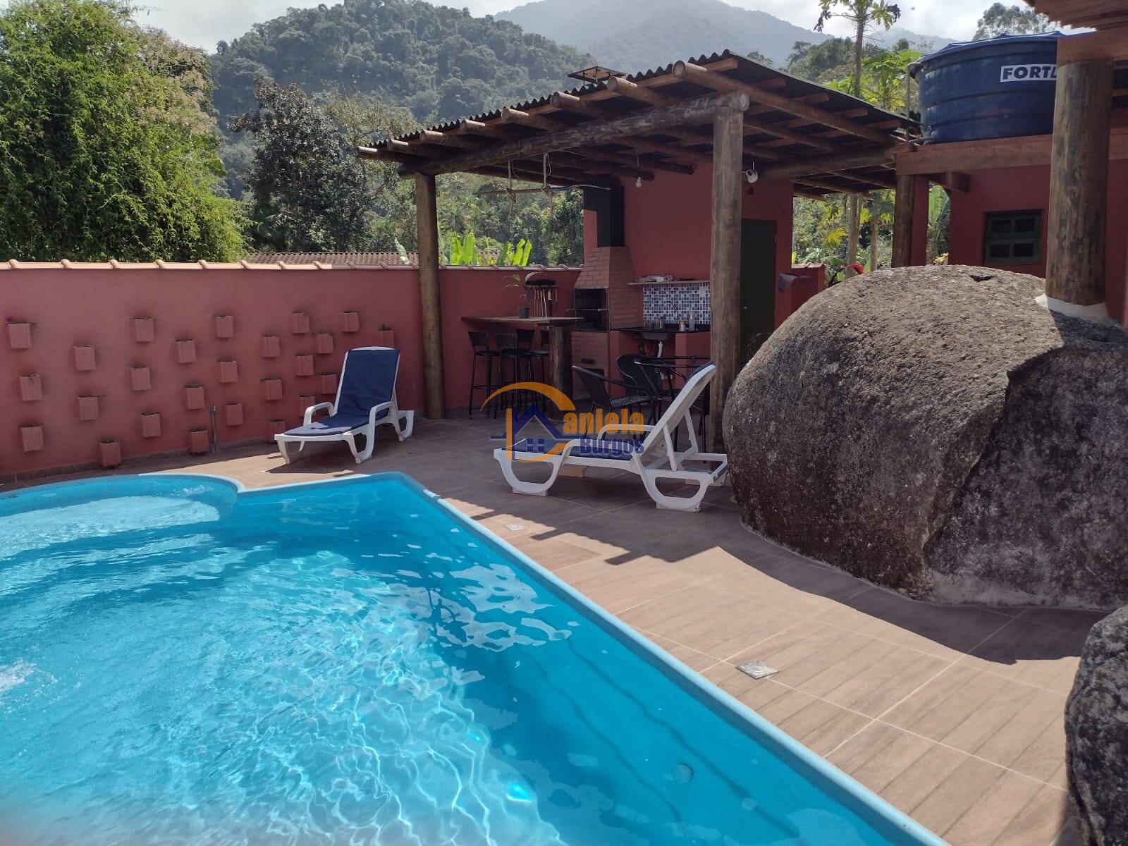 Casa térrea sertão do ubatumirim